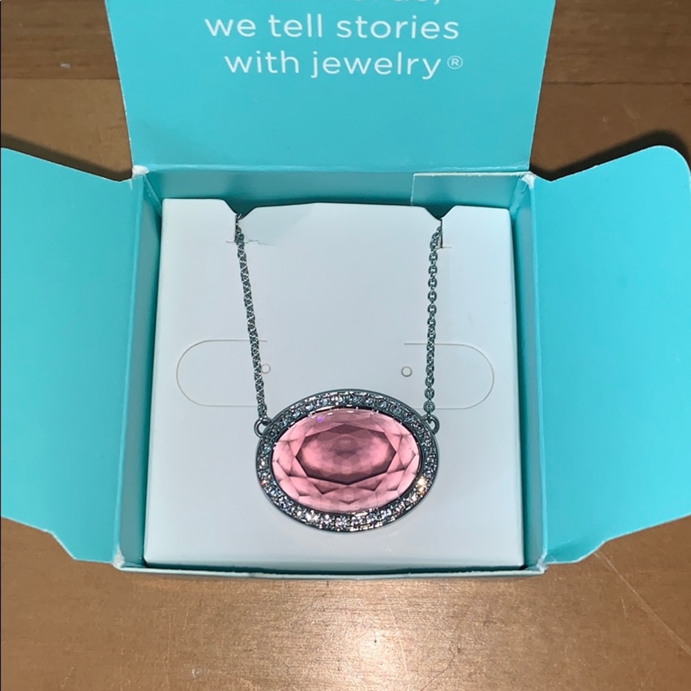 PRISM OVAL LIVING LOCKET